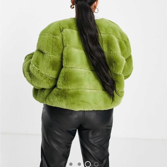 ASOS LUXE Curve cropped faux fur jacket - Picture 4 of 4